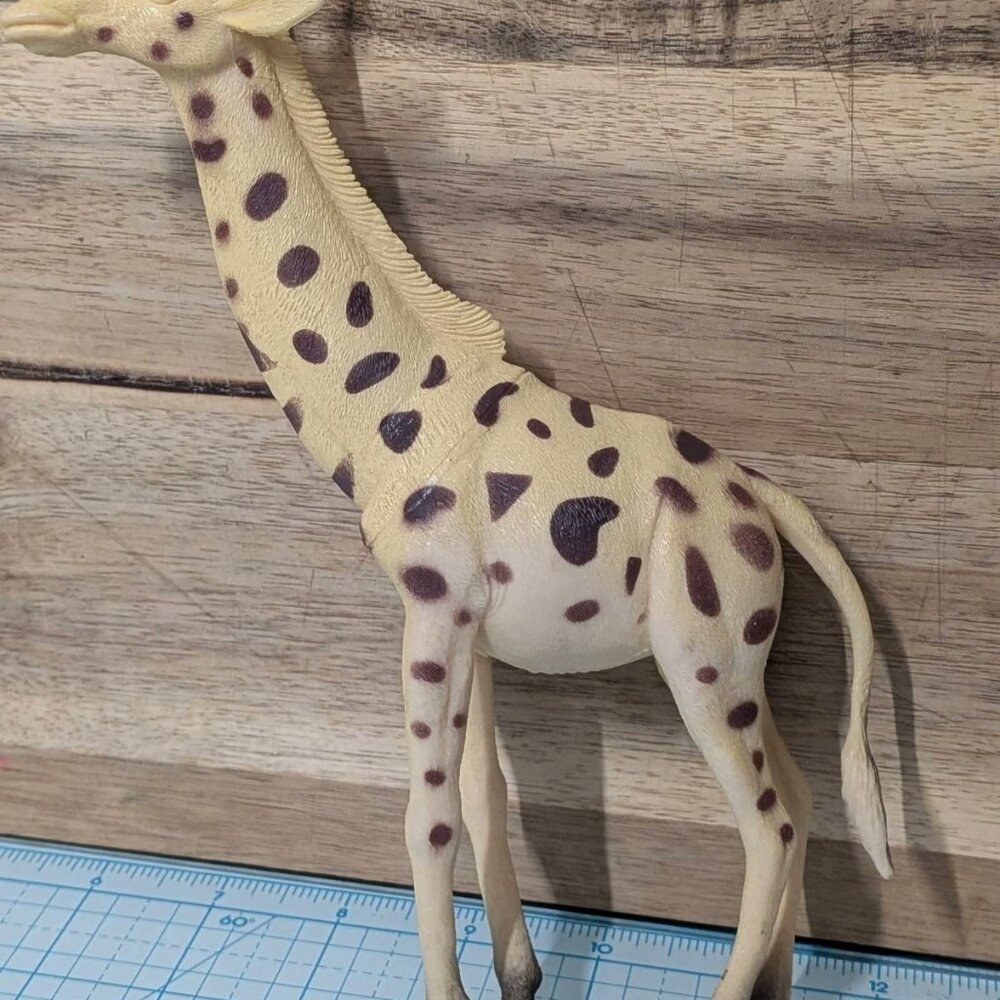 Realistic Giraffe Nature World Figure PVC figurine toy Safari Animal